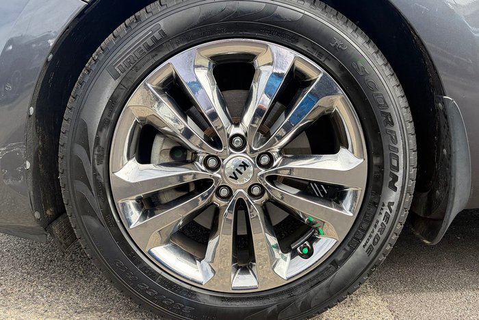 2017 Kia Carnival Platinum