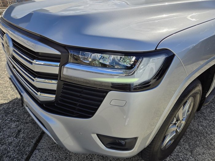 2022 Toyota Landcruiser VX