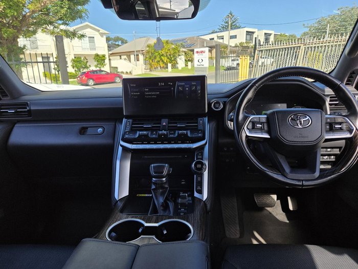 2022 Toyota Landcruiser VX