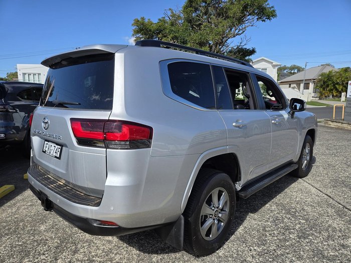 2022 Toyota Landcruiser VX
