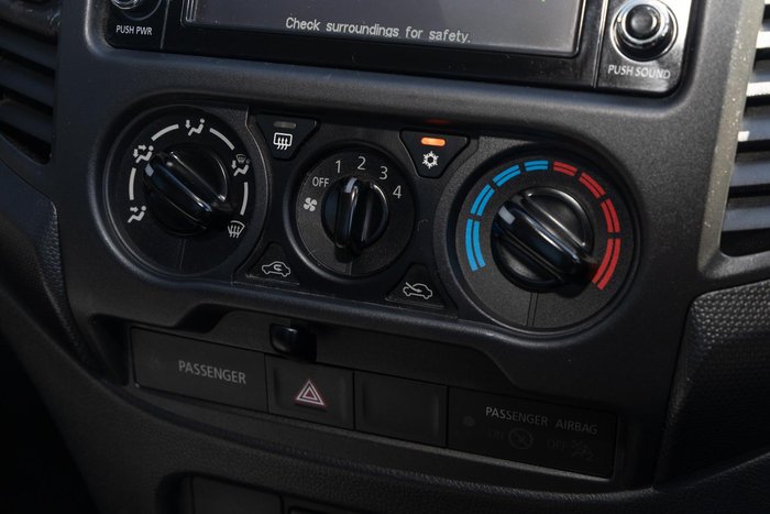 2021 Mitsubishi Triton GLX