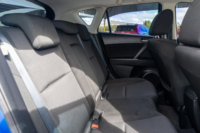 2013 Mazda 3 Neo