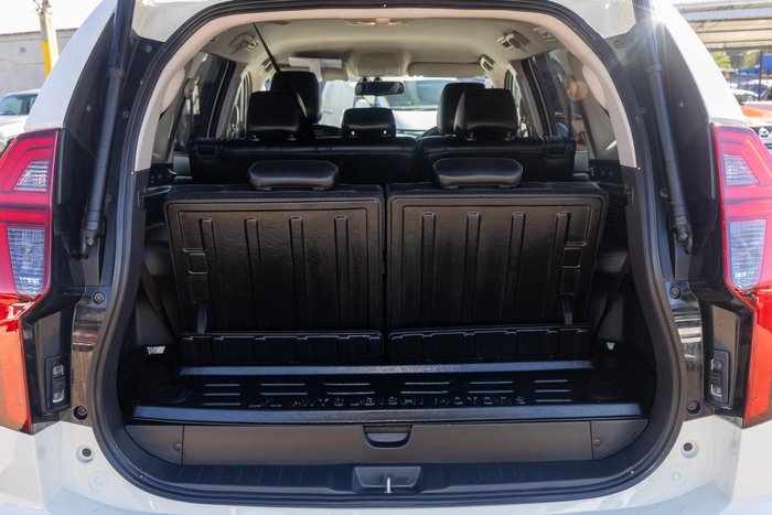 2021 Mitsubishi Pajero Sport Exceed