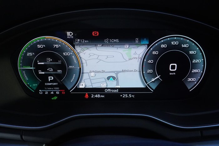 2024 Audi Q5 55 TFSI e S line