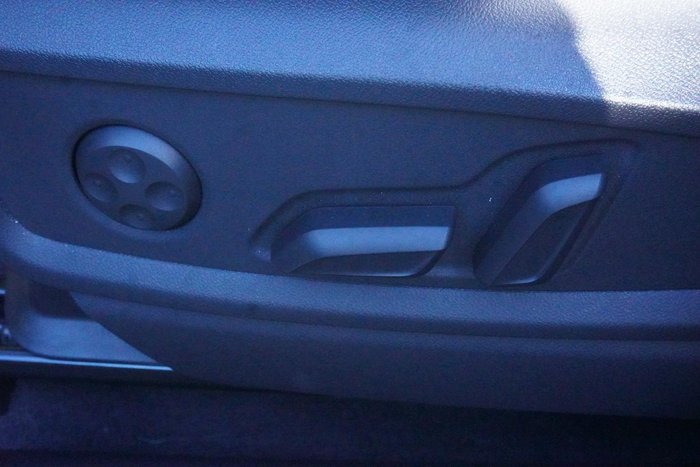 2024 Audi Q5 55 TFSI e S line