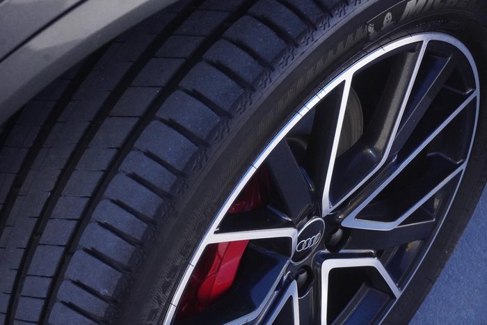 2024 Audi Q5 55 TFSI e S line