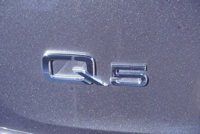 2024 Audi Q5 55 TFSI e S line