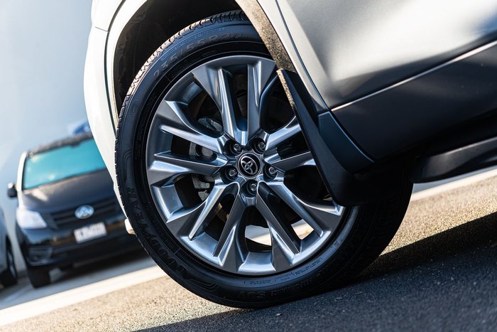 2021 Toyota Kluger Grande