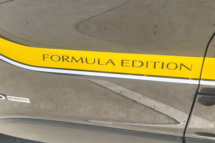 2017 Renault Trafic Formula Edition X82 Jet Black