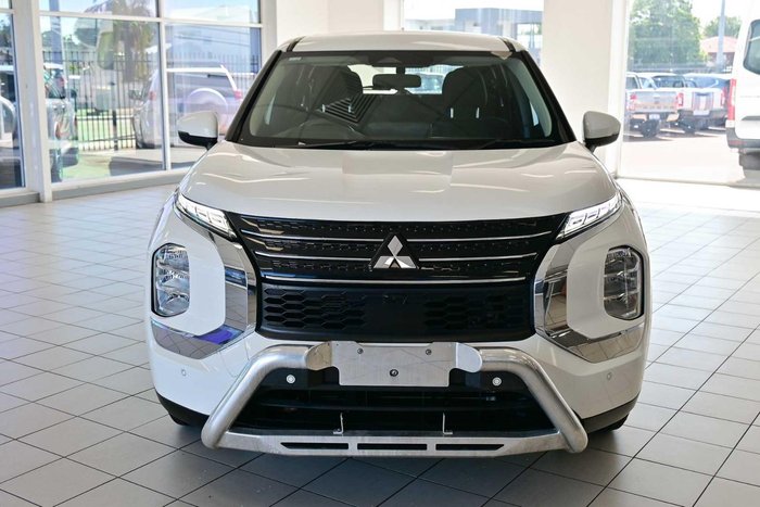 2022 Mitsubishi Outlander ES