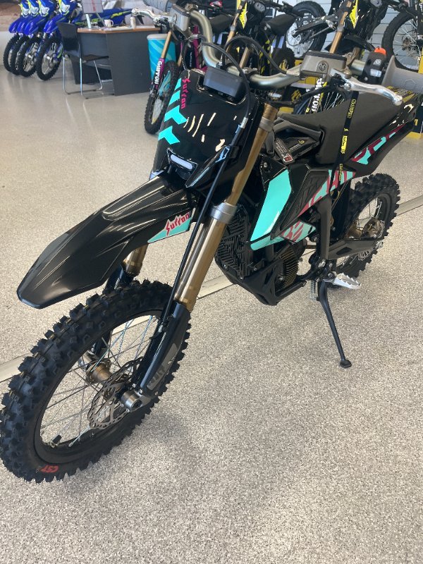 2025 Surron HYPER BEE BLUE