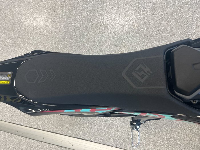 2025 Surron HYPER BEE BLUE