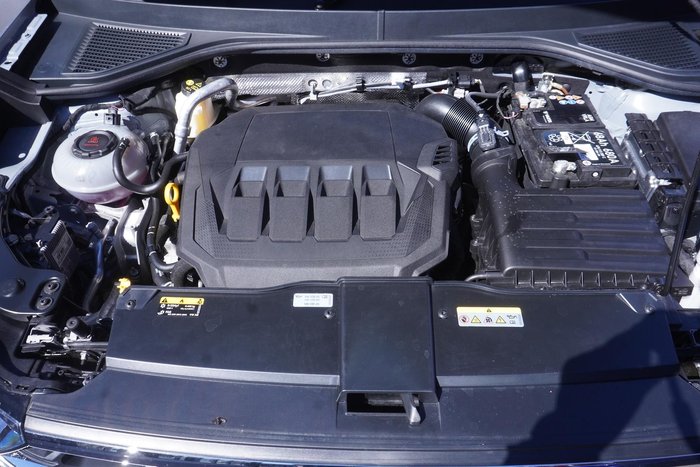 2024 Volkswagen T-Roc 140TSI R-Line