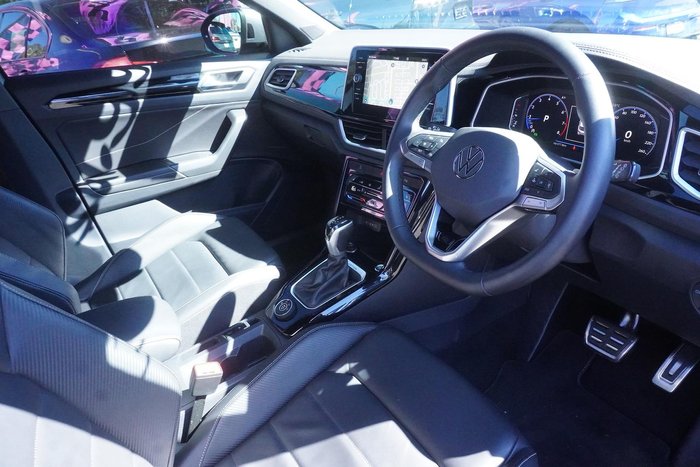 2024 Volkswagen T-Roc 140TSI R-Line