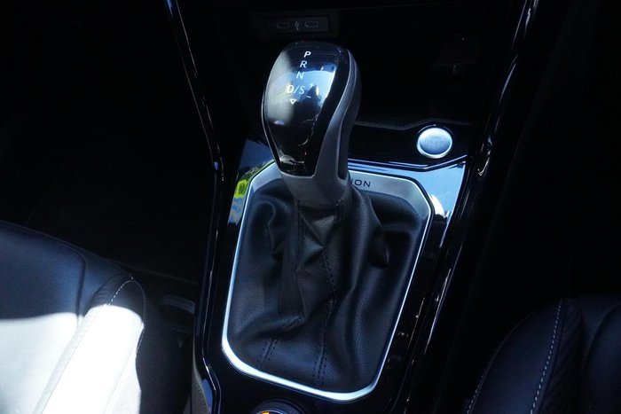 2024 Volkswagen T-Roc 140TSI R-Line