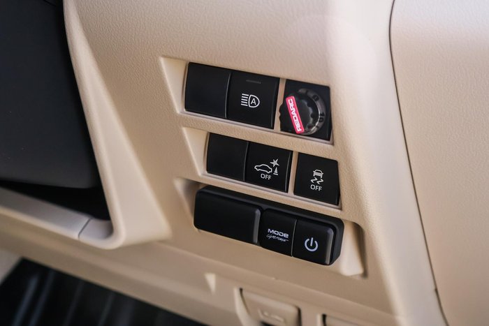 2024 Toyota Landcruiser VX