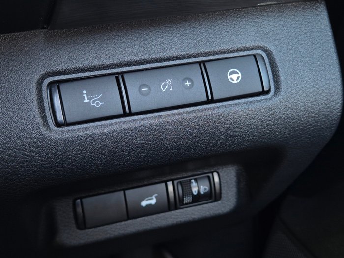 2024 Nissan Pathfinder Ti-L