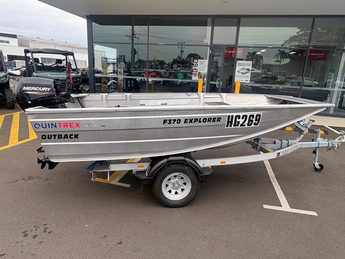 2024 QUINTREX F370 Outback Explorer