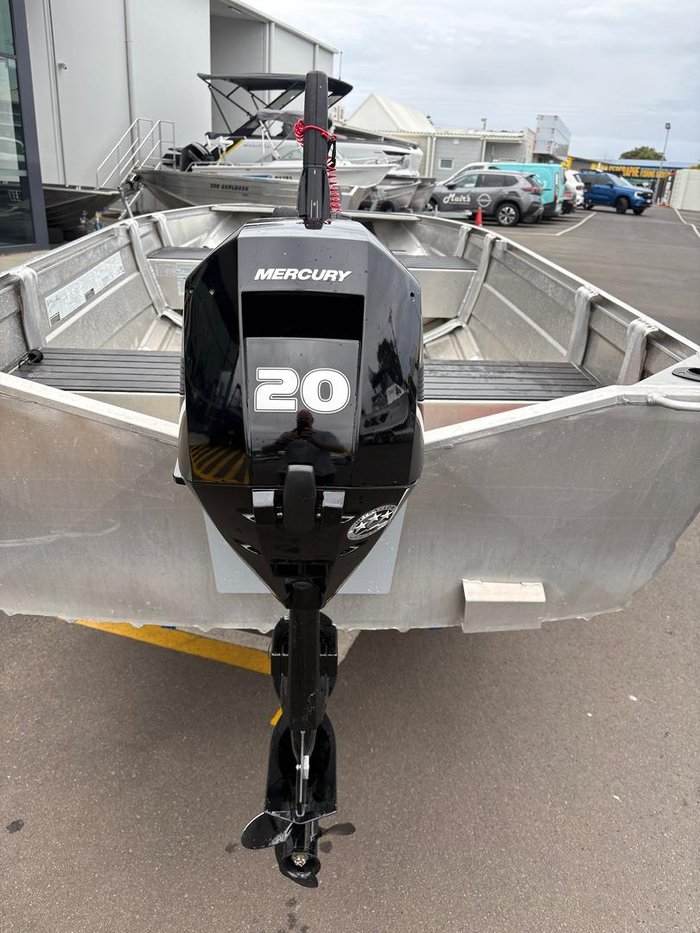 2024 QUINTREX F370 Outback Explorer