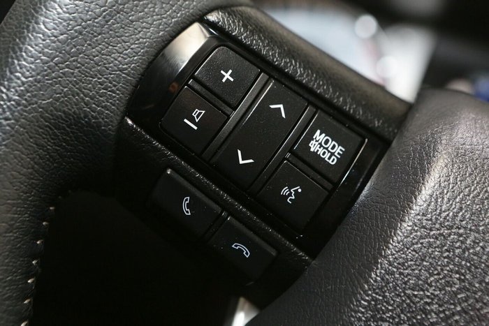 2021 Toyota Hilux SR5