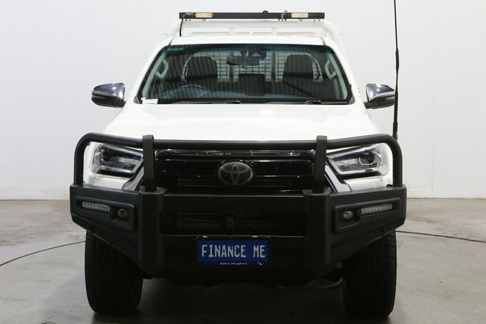 2021 Toyota Hilux SR5