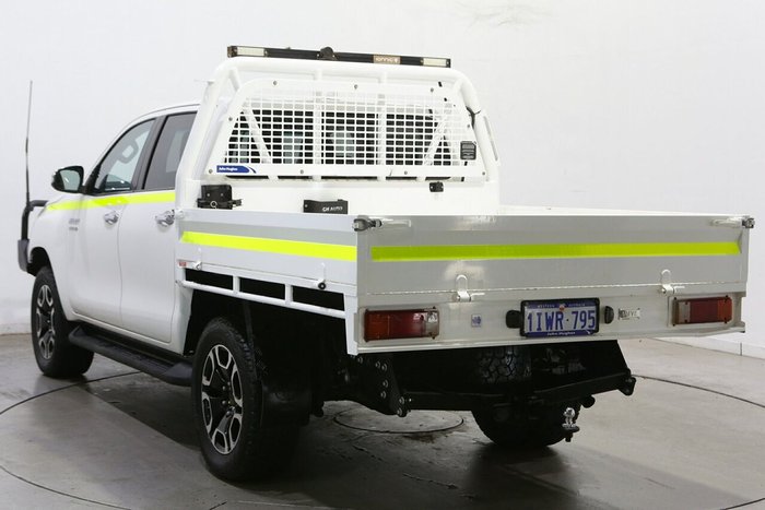 2021 Toyota Hilux SR5