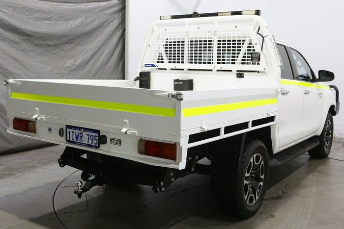 2021 Toyota Hilux SR5