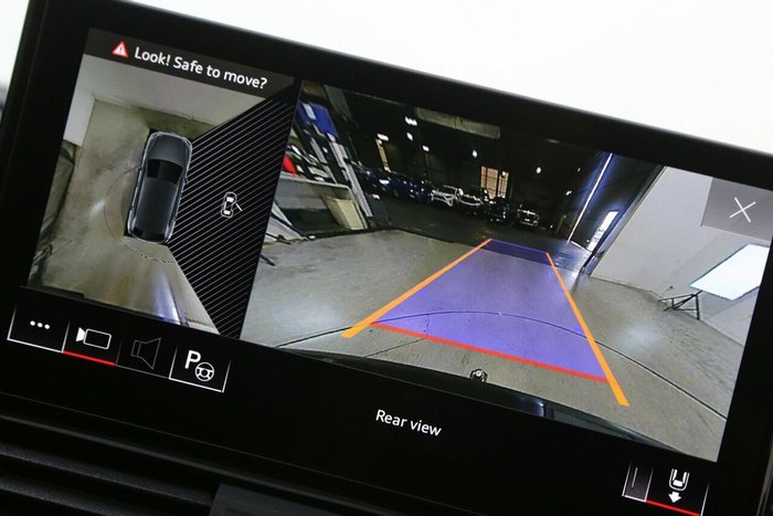 2022 Audi Q5 40 TDI Sport