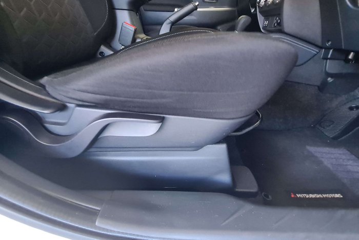 2020 Mitsubishi ASX LS