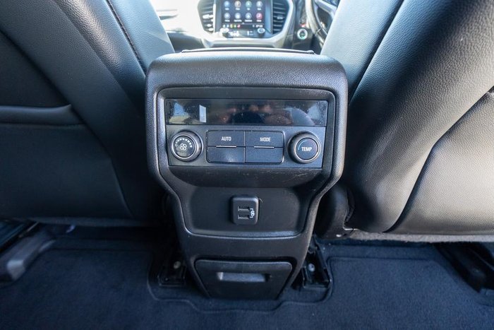 2019 Holden Acadia LTZ