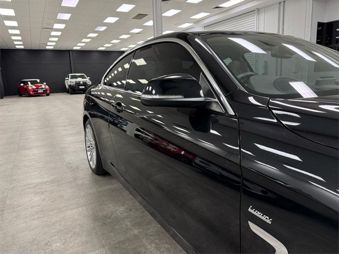 2016 BMW 4 Series 420i Luxury Line