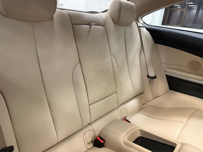 2016 BMW 4 Series 420i Luxury Line