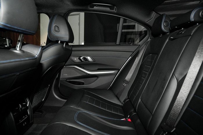 2023 BMW 3 Series 320i M Sport