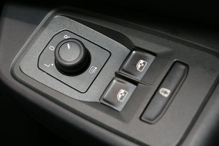 2022 Volkswagen Caddy TSI220