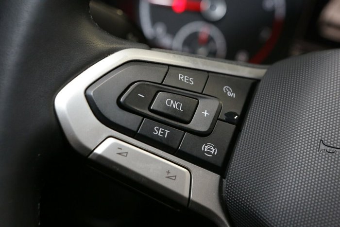 2022 Volkswagen Caddy TSI220