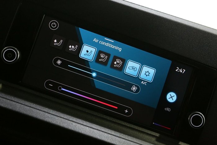 2022 Volkswagen Caddy TSI220