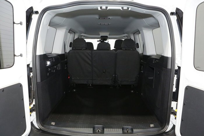 2022 Volkswagen Caddy TSI220