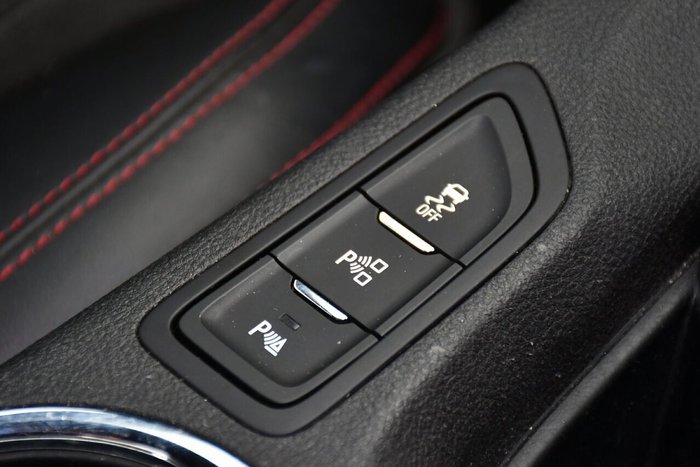 2016 Holden Commodore SV6 Black