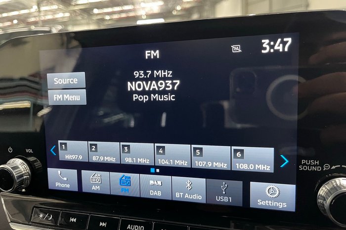 2022 Mitsubishi Outlander LS