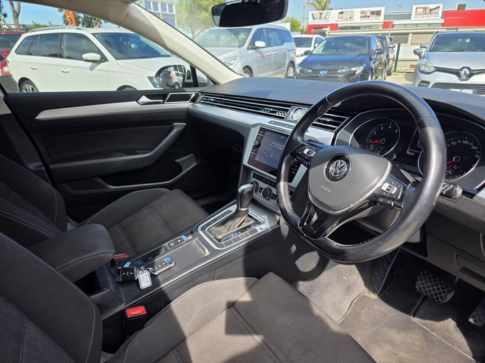 2018 Volkswagen Passat 132TSI Comfortline B8 MY19 Pure White