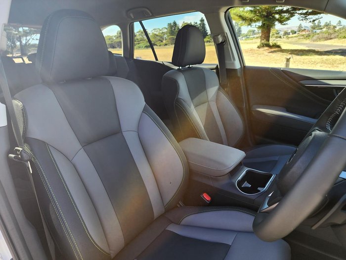 2025 Subaru Outback AWD Sport XT