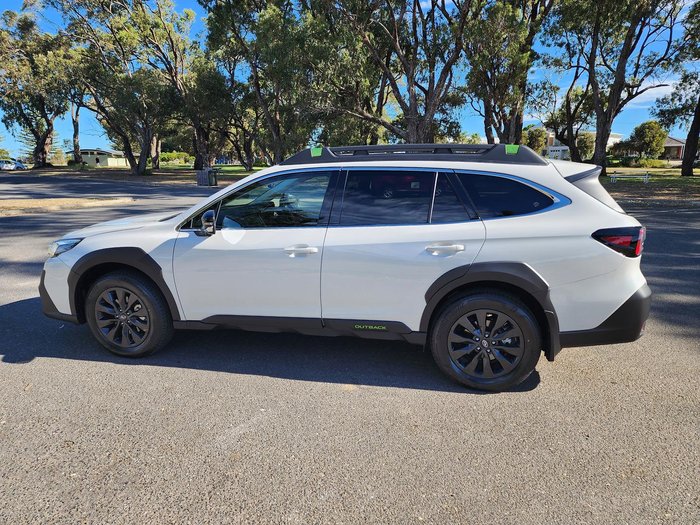 2025 Subaru Outback AWD Sport XT