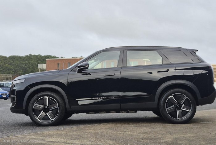 2025 Jaecoo J7 SHS Summit