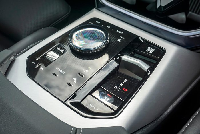 2025 BMW X3 30e xDrive