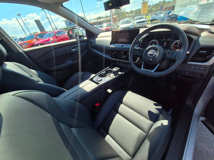 2025 Nissan X-TRAIL Ti
