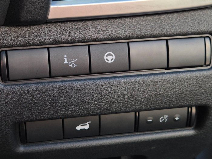 2025 Nissan X-TRAIL Ti