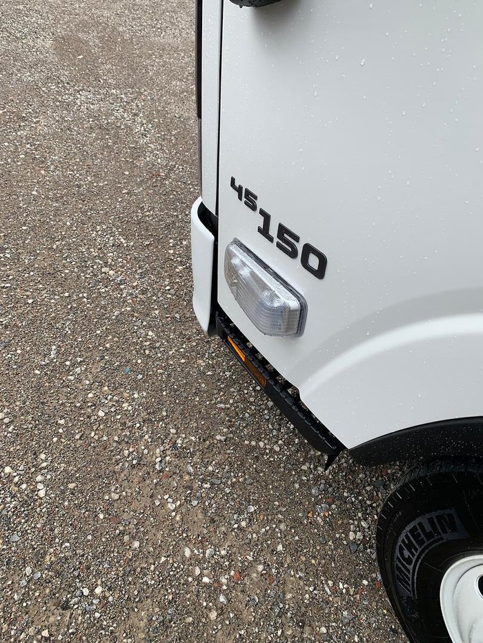 2026 Isuzu N Series NNR 45-150 DT D38