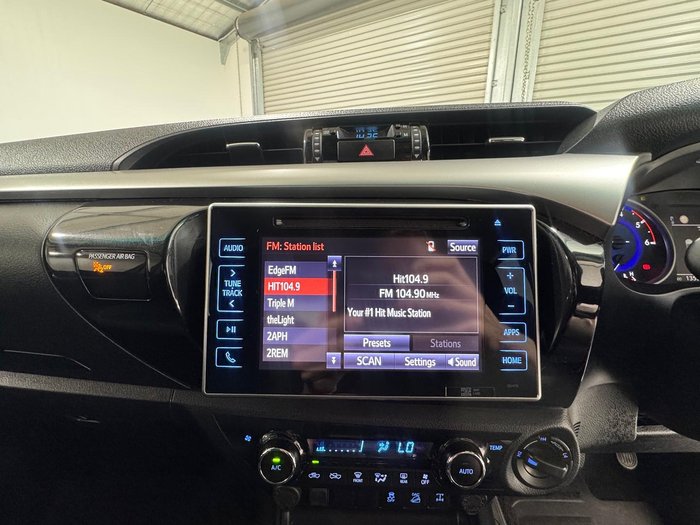 2020 Toyota Hilux SR5