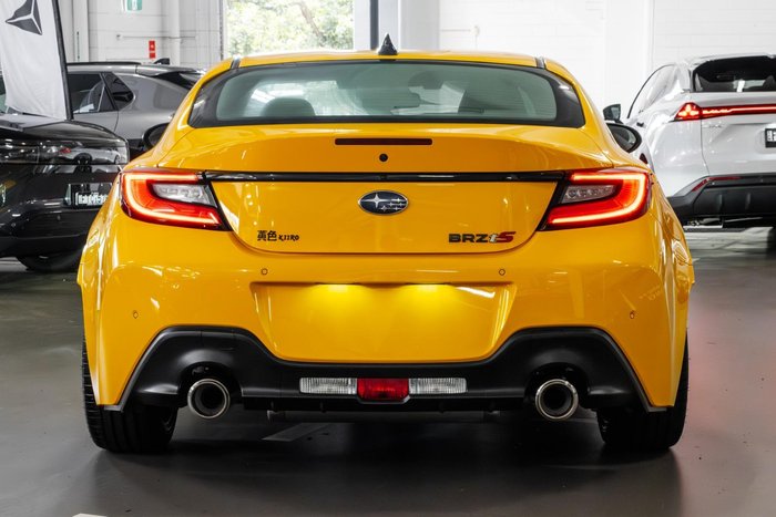 2025 Subaru BRZ tS Kiiro