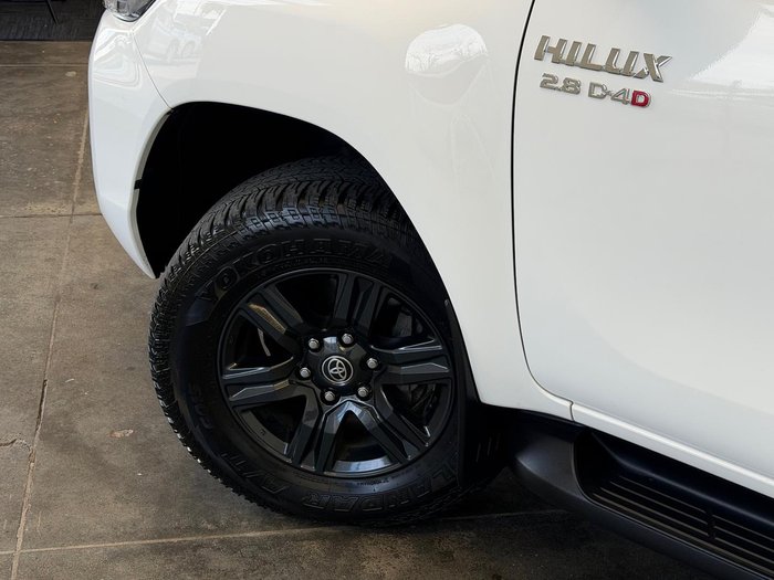 2024 Toyota Hilux SR Hi-Rider